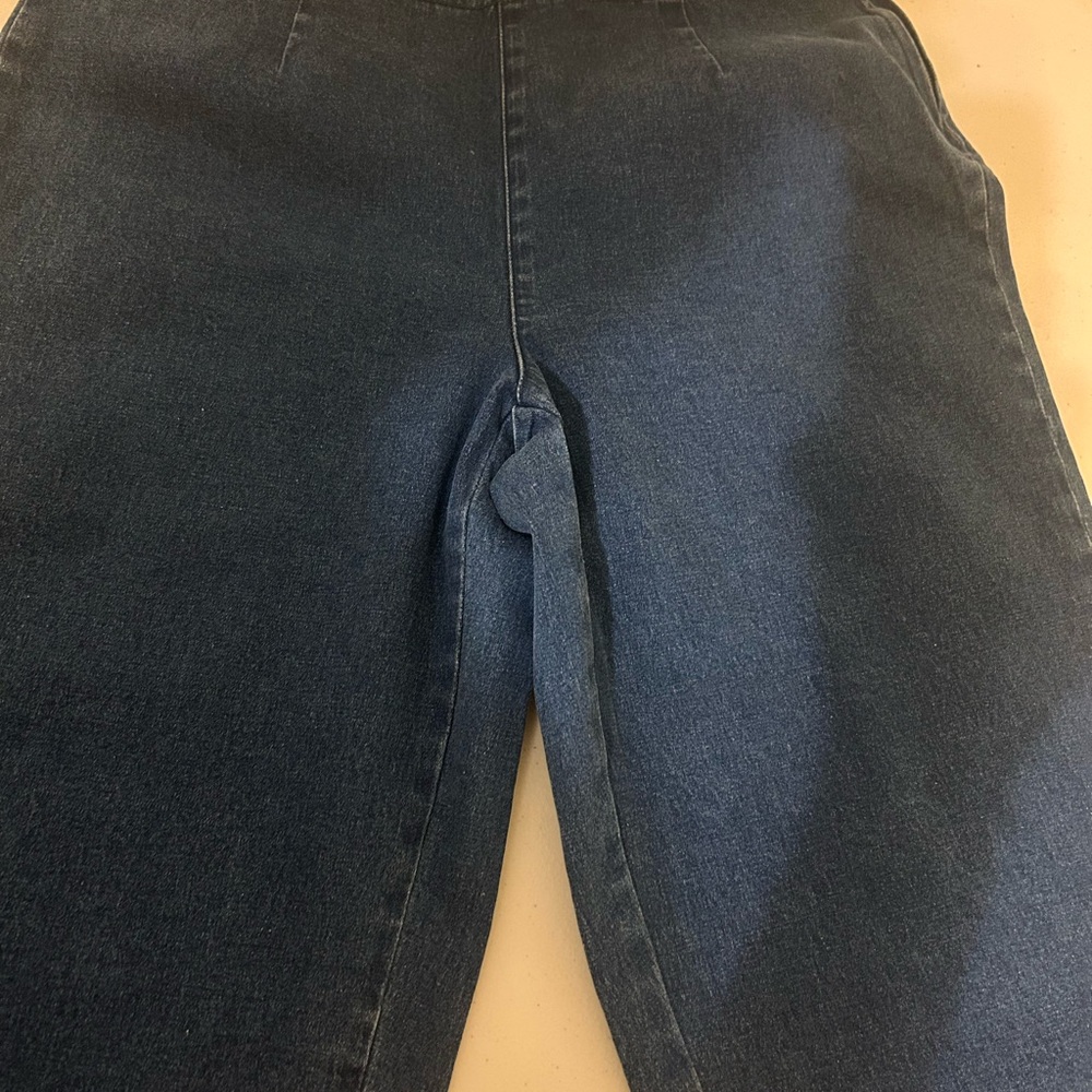 Charter Club Blue Denim Capris Sz 6 Stretch Side Zipper